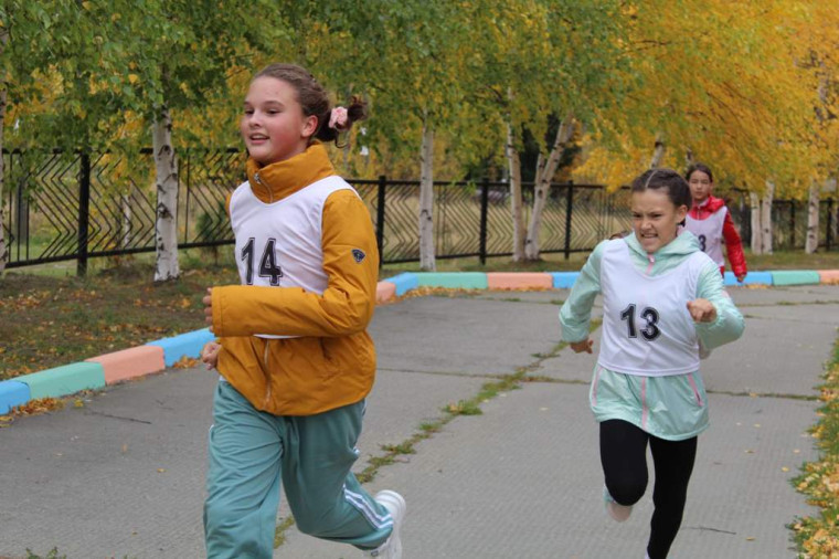 22 сентября состоялось традиционное первенство школы по легкоатлетическому кроссу.